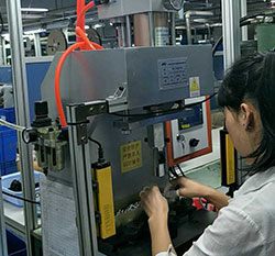 深圳氣液增壓機6噸-某電子元件加工設備廠家 深圳氣液增壓機6噸-某電子元件加工設備廠家