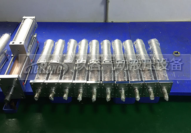 10臺標準型氣液增壓缸產品正面圖 10臺標準型氣液增壓缸產品正面圖