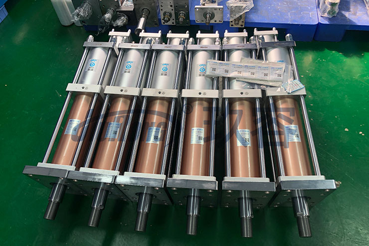 20噸沖壓設備用標準型氣液增壓缸產品正面圖 20噸沖壓設備用標準型氣液增壓缸產品正面圖