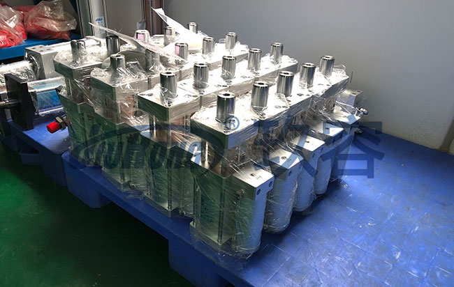 玖容直壓式氣液增壓缸批量展示 玖容直壓式氣液增壓缸批量展示