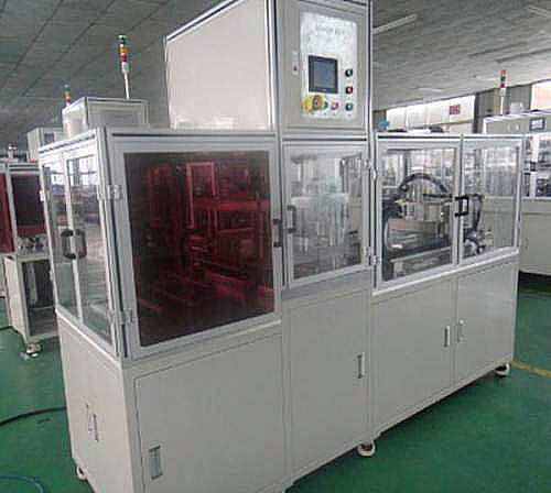 氣液增壓缸在軟包電芯殼體成型中的應用 氣液增壓缸在軟包電芯殼體成型中的應用